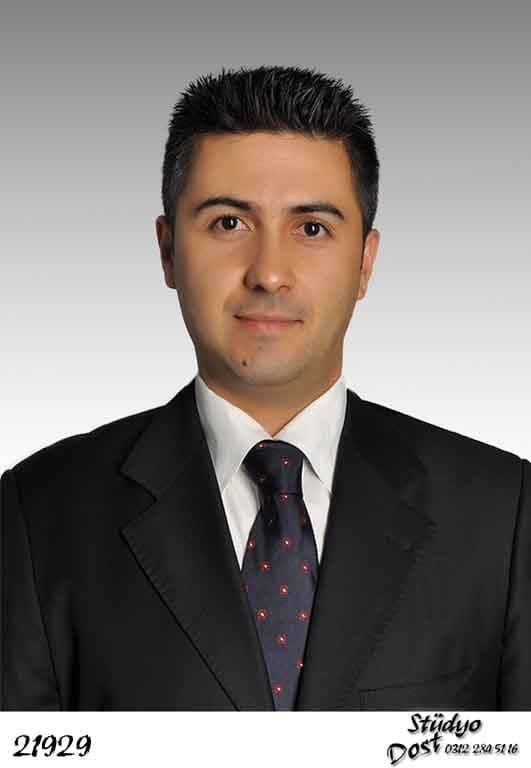 Op. Dr. İlker Akyıldız
