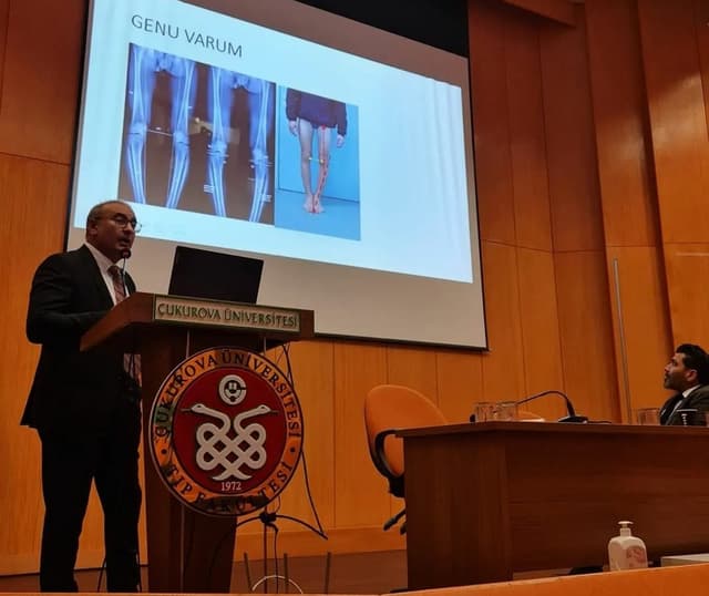 Doç. Dr. Hakan Çiçek