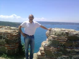Op. Dr. Hasan Dermesin