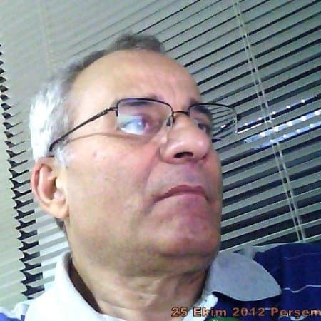 Dt. Yaşar Baki Akyürek