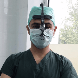 Op. Dr. Kadri Özer