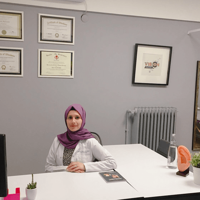 Fzt. Elif Öztürk