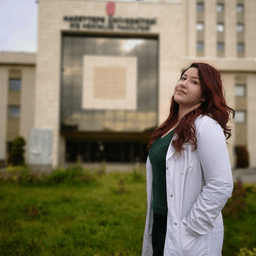 Dt. Oya Ertüzün