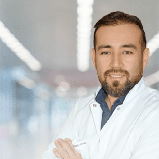 Op. Dr. Faruk Salıoğlu