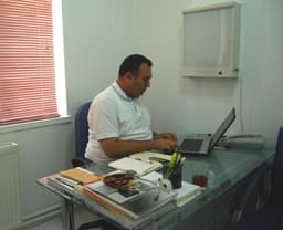 Dr. Erol Özer