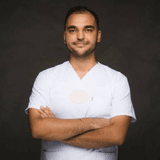 Dt. Ömer Faruk Karabey