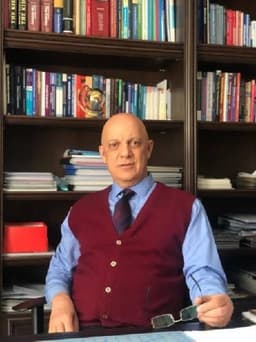Prof. Dr. Müjdat Yenicesu