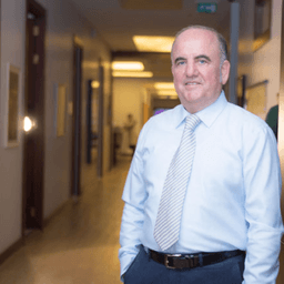 Op. Dr. Kadir Uskuay