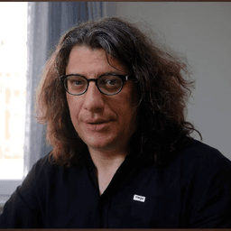 Dr. Özgür Önder