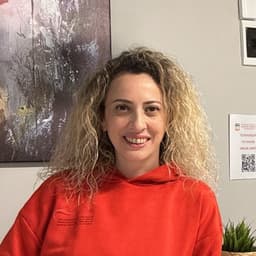 Fzt. Özlem Yiğit