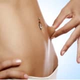 Karın germe – Abdominoplasti nedir, bu ameliyata uygun adaylar kimlerdir?