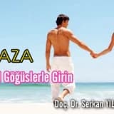 Yaza güzel göğüslerle girin