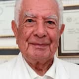 Uzm. Dr. Nuzhet Ziyal