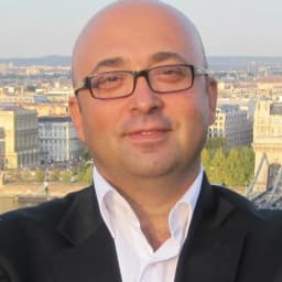 Doç. Dr. İsmail Şimşek