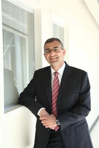 Op. Dr. Cem Ayhan Profil Fotoğrafı