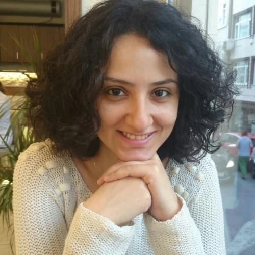 Dr. Dt. Esra Kurt Profil Fotoğrafı