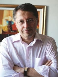 Doç. Dr. Ragıp Kayar Profil Fotoğrafı