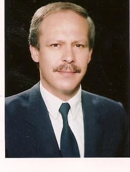 Dt. Noyan Bakır