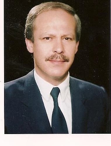 Dt. Noyan Bakır