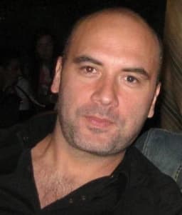 Uzm. Dt. Şamil Demir