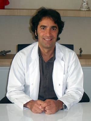 Op. Dr. Güvenç Karlıkaya Profil Fotoğrafı
