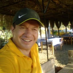 Dt. Kadir Sarıhan