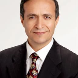 Op. Dr. Muzaffer Yurttaş