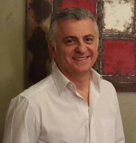Uzm. Dr. K. Vefa Gönenç Profil Fotoğrafı