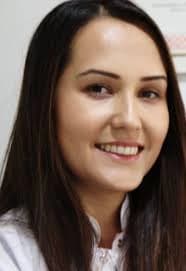 Dr. Dt. Esra Ekizer