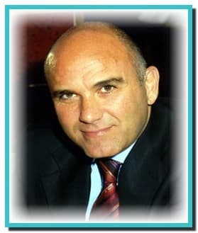 Op. Dr. Melih Ömür Profil Fotoğrafı