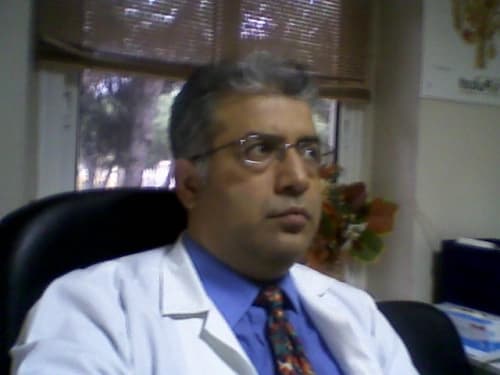 Op. Dr. Enver Tekin Profil Fotoğrafı