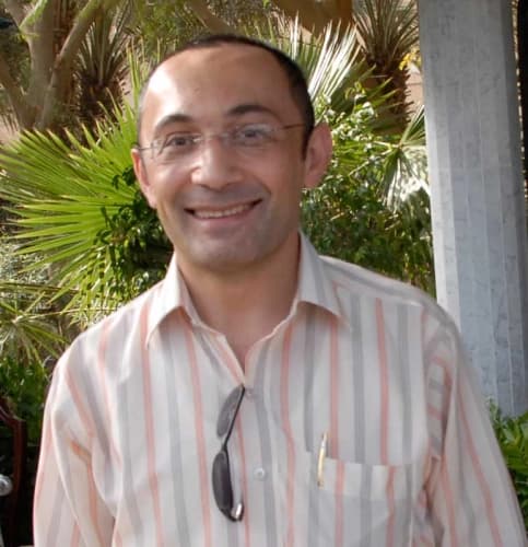 Prof. Dr. Zekeriya Aktürk Profil Fotoğrafı