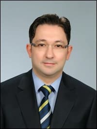 Prof. Dr. Tayfun Açıl Profil Fotoğrafı