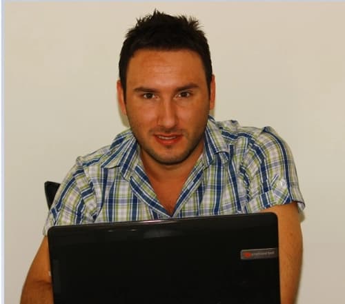 Dt. Samet Hacıoğlu Profil Fotoğrafı