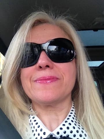 Op. Dr. Dilek Küpelioğlu Profil Fotoğrafı