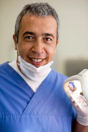 Dt. Bülent İnan Profil Fotoğrafı