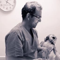 Op. Dr. Filip Taşhan