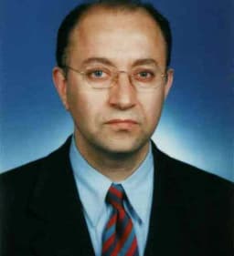 Uzm. Dr. Necati Küçükgül