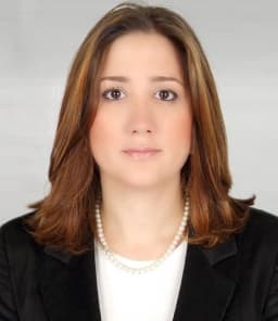Op. Dr. Esra Özbaşlı