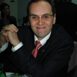Prof. Dr. Mete Edizer