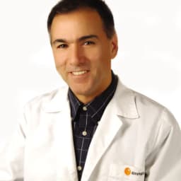 Op. Dr. Cevat Rezanavaz