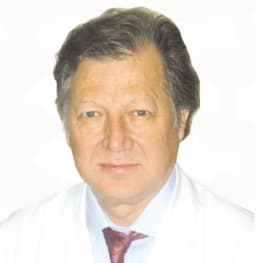 Op. Dr. İrfan Kayurtar