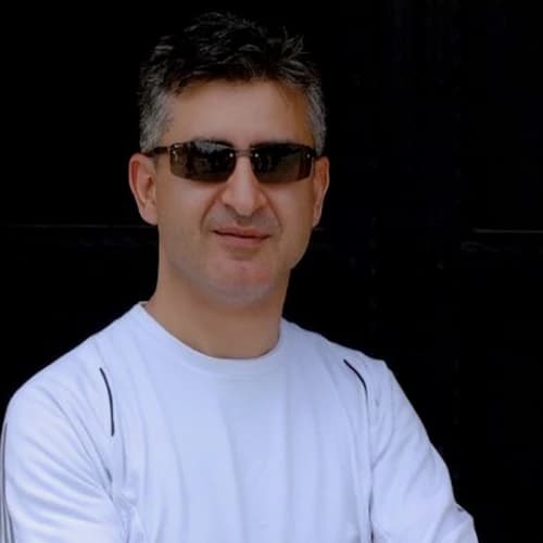 Op. Dr. Orhan Yurtsever