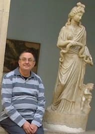 Dt. Muzaffer Canbakan