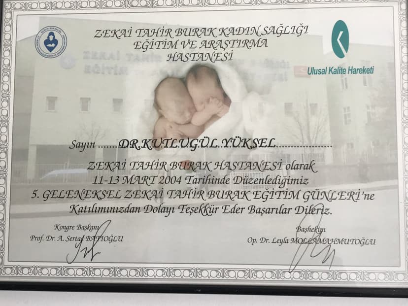 Katıldığım Kongrelere Ait ''Katılım Sertifikaları''   1.	Polikistik Over Sendromunda Yeni Gelişmeler, Mezuniyet sonrası eğitim kursu, 8-9 Ekim 1993, Ankara. 2.	XI. Jineko-Patoloji Kongresi, 16-18 Mayıs 1994, Zeynep Kamil Hastanesi, İstanbul. 3.	1. Uluslar