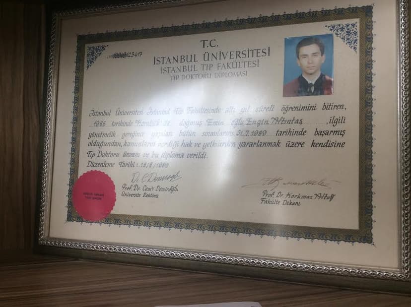 Tıp Doktoru Diploması