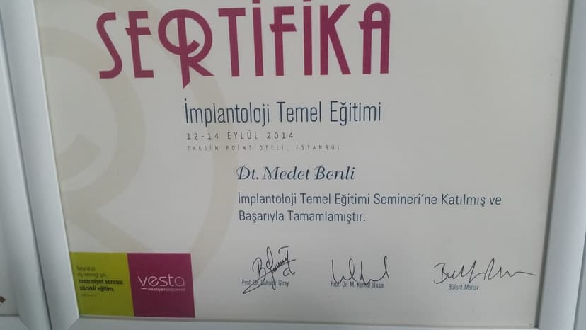 İmplantoloji temel eğitimi