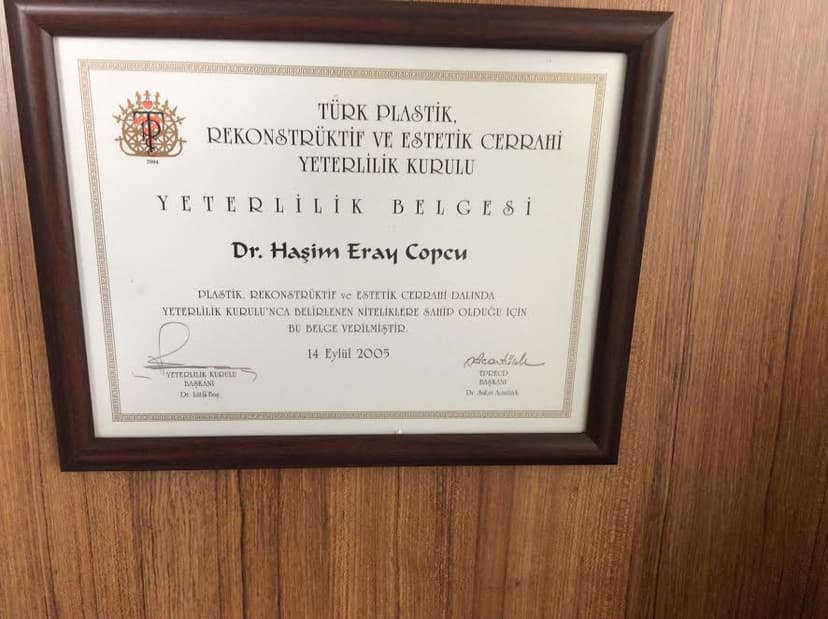 Türk Plastik Reknstrüktif ve Estetik Cerrahi Yeterlilik Belgesi