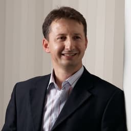 Yüksel Alev