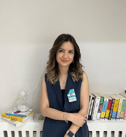 Sinem Küçem